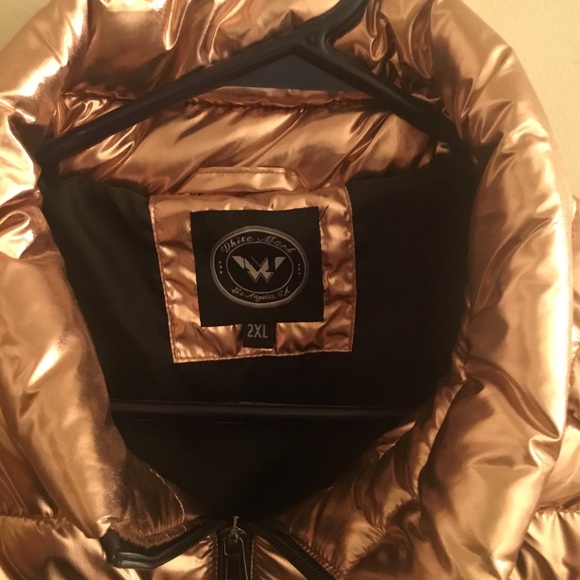 Winter coat - Picture 2 of 4